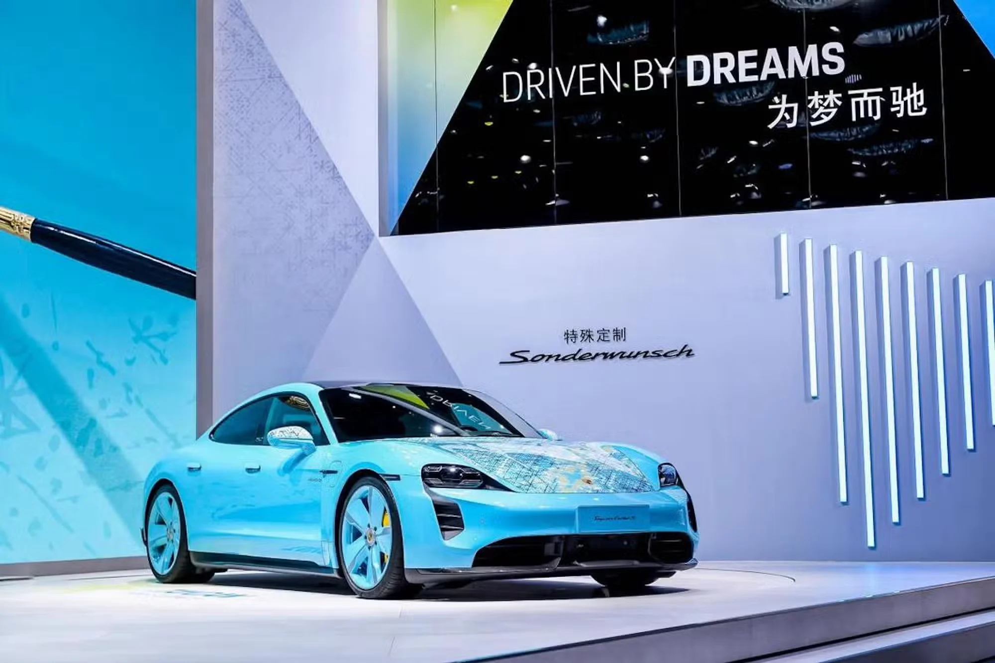 Porsche China, Porsche restructuring, luxury car market China, electric SUV, Porsche sales decline, automotive industry China, Porsche investors 3