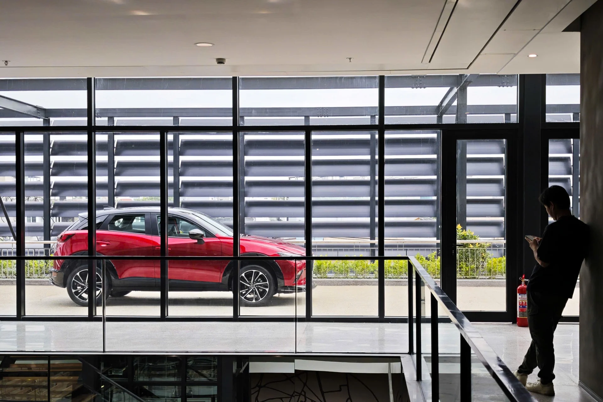 Mazda US sales, Mazda brand identity, Mazda CX-50, Mazda CX-70, Mazda CX-90, Japanese car market, automotive branding, US automotive market 3