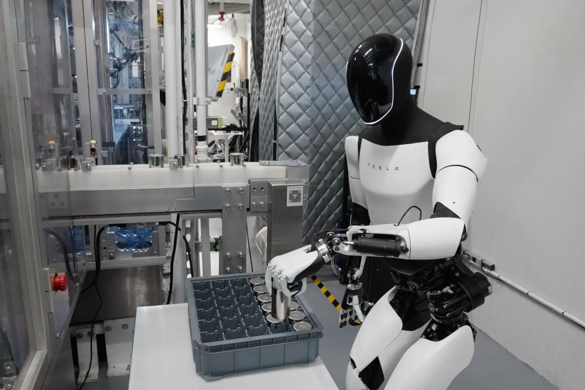 Tesla stock, J.P. Morgan rating, autonomous driving, AI, robotaxi, electric vehicles, Elon Musk, SpaceX IPO 5