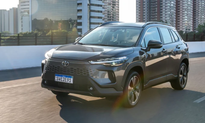 Toyota Corolla Cross pickup, Toyota Brazil pickup, Corolla Cross truck, compact pickup Brazil, TNGA pickup, hybrid pickup, 2027 Toyota launch 2
