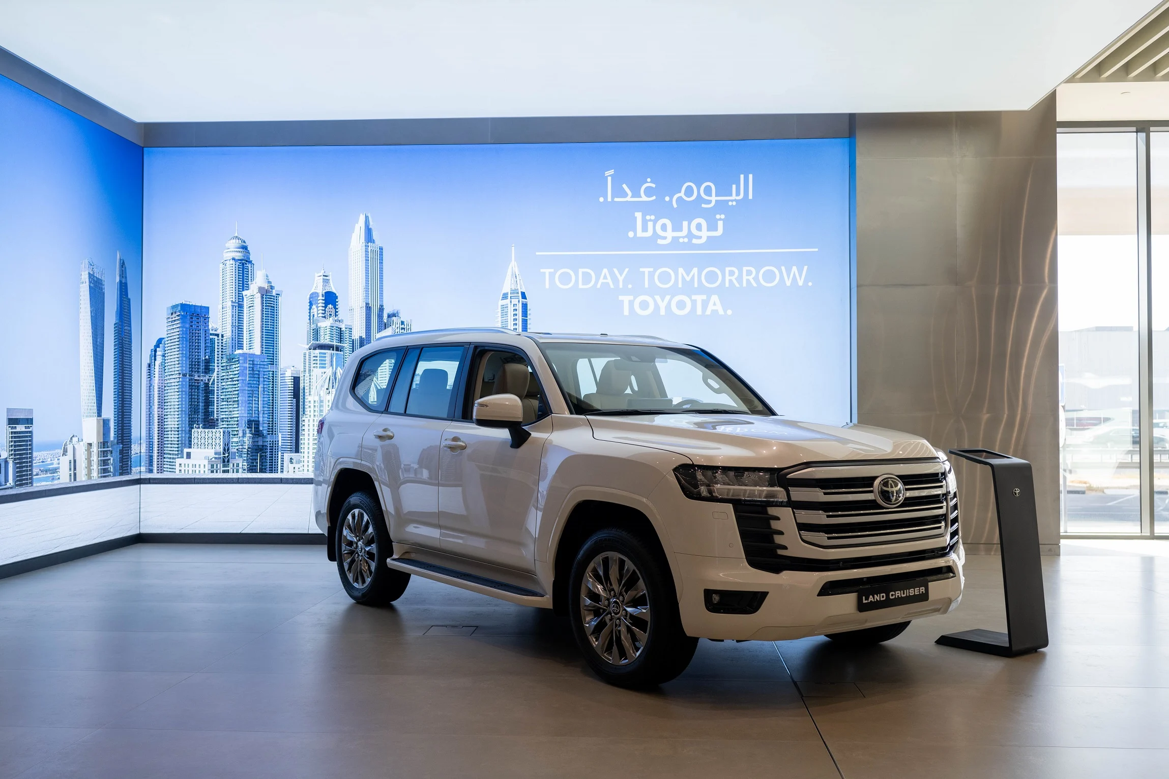Toyota sales decline, May 2026 automotive market, China car sales, Middle East auto market, Toyota production numbers, global auto industry trends 3