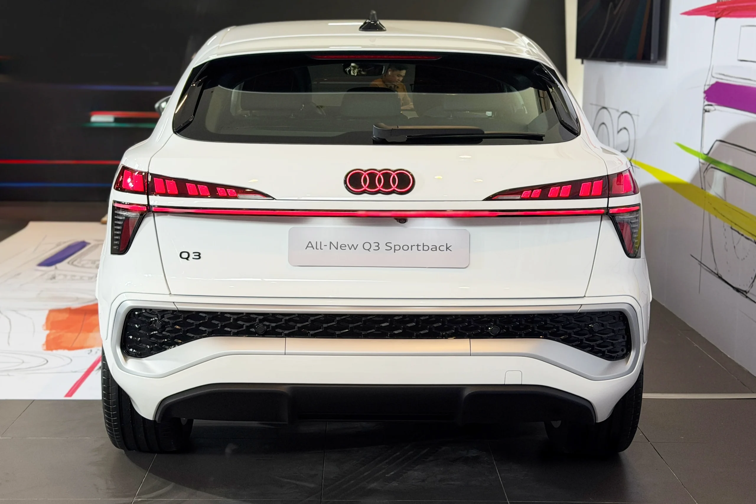 Audi Q3 price, Audi Q5 price, Audi Vietnam, luxury SUV pricing, Q3 SUV specs, Q5 SUV specs, premium SUV Vietnam, Audi pricing Vietnam 2