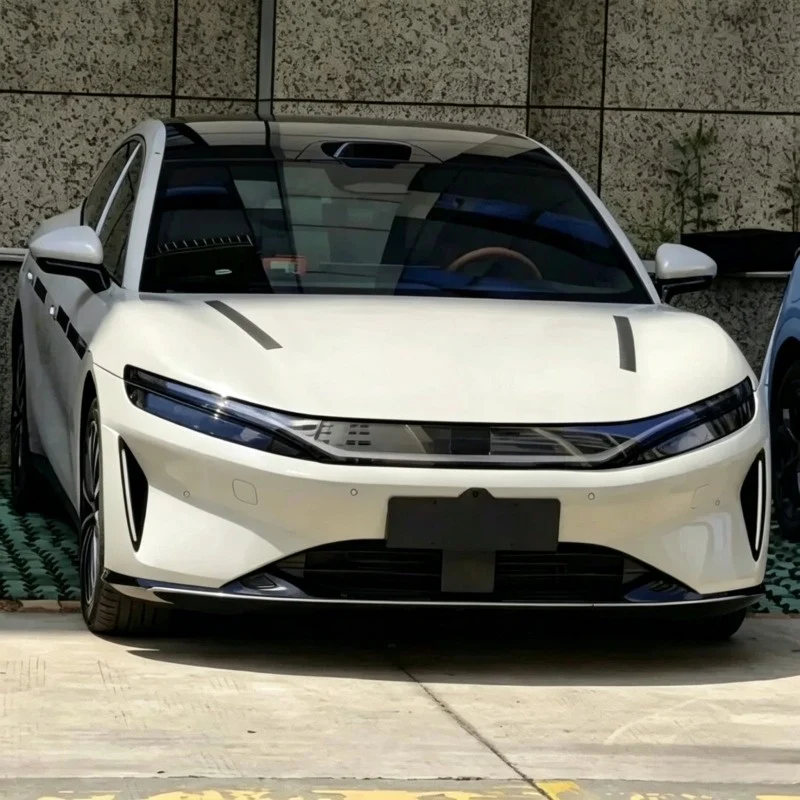 BYD Great Han, luxury electric sedan, Blade Battery 2.0, fast charging sedan, BYD PHEV, BYD BEV, electric vehicle China, high-performance EV 2