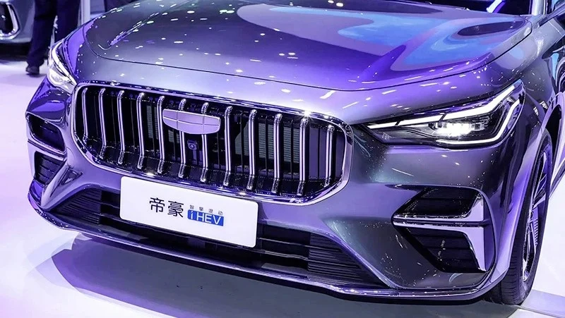 Chinese hybrid cars, Japanese automotive market, thermal efficiency, AI engine, fuel efficiency, global car sales, electric vehicles, automotive innovation 2