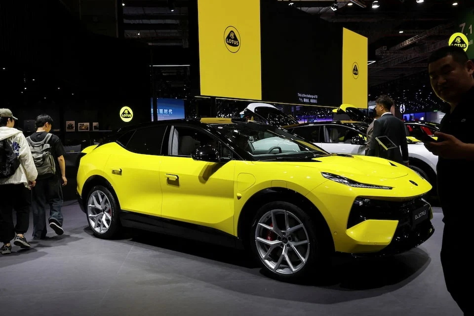 Lotus EV Canada, Geely electric cars, China Canada trade deal, Chinese EV imports, Canadian automotive market, electric vehicle tariffs, Montreal EV launch 2