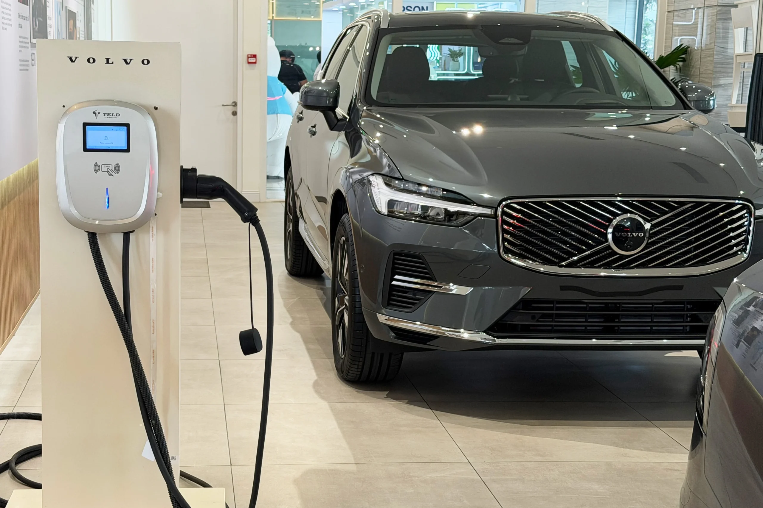 Tasco Auto, automotive ecosystem, Vietnam car market, electric vehicle charging Vietnam, Geely Vietnam, Volvo Vietnam, car dealership Vietnam 2
