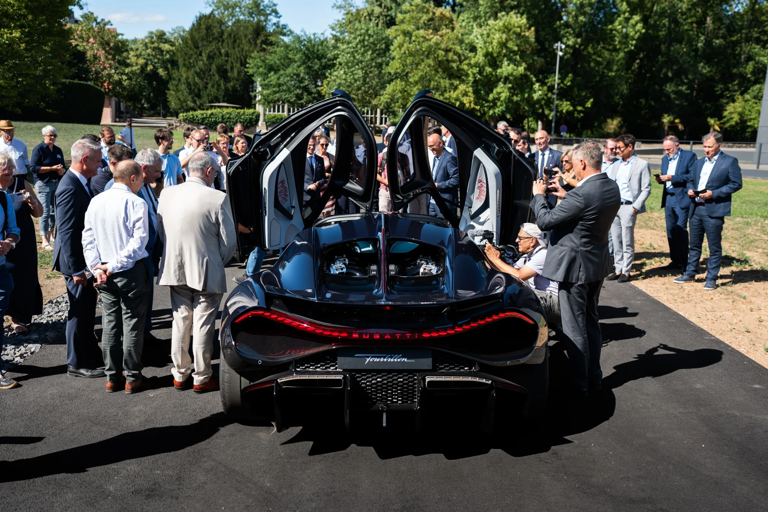 Bugatti Tourbillon, Bugatti La Manufacture, luxury hypercar, electric supercar, limited edition supercar, Molsheim factory, Bugatti hypercar 8