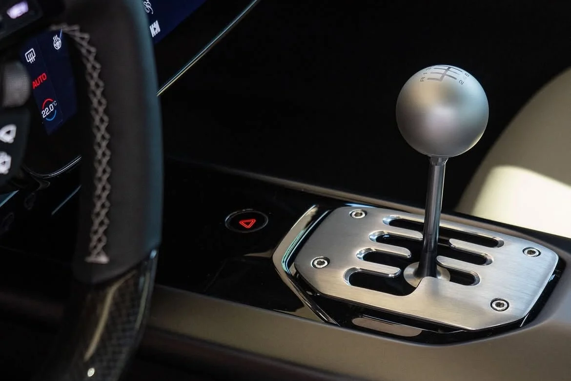 Ferrari 12Cilindri Manuale, manual transmission supercar, Ferrari V12, Ferrari manual gearbox, limited edition Ferrari, Ferrari hybrid strategy, electric Ferrari Luce 2
